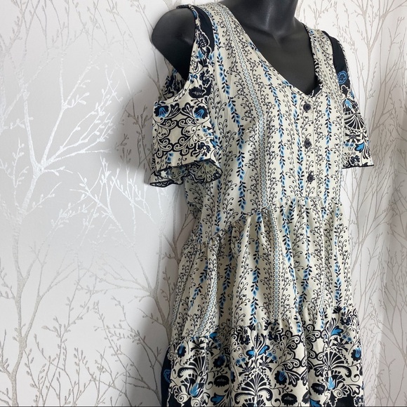 BAND OF GYPSIES Blue Floral Cold-Shoulder Mini Dress medium Boho - Picture 4 of 12